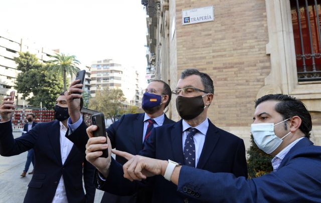 Murcia comienza la instalación de las primeras Placas Inteligentes siguiendo el trazado de la antigua Muralla Medieval - 1, Foto 1