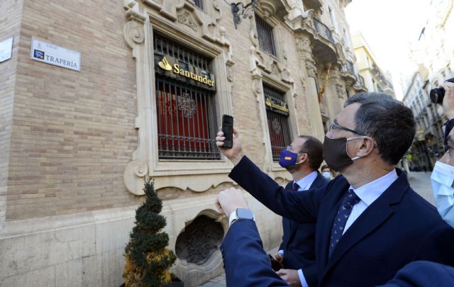 Murcia comienza la instalación de las primeras Placas Inteligentes siguiendo el trazado de la antigua Muralla Medieval - 2, Foto 2