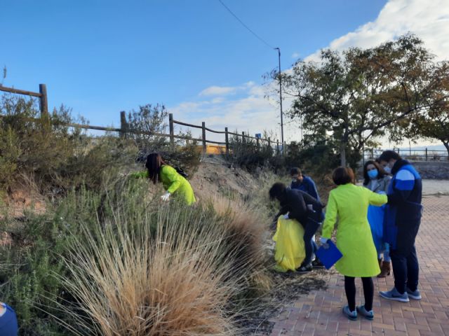 Más de 100 personas participan en el Proyecto Libera de recogida de basura en los parajes naturales de Alcantarilla - 2, Foto 2