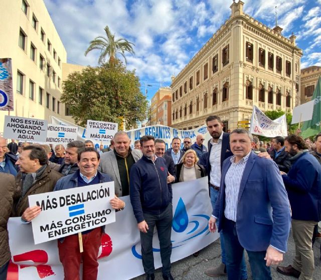 VOX muestra su apoyo al campo, defiende el PHN y critica la agenda 2030: Pretende dejar seco al levante español - 3, Foto 3