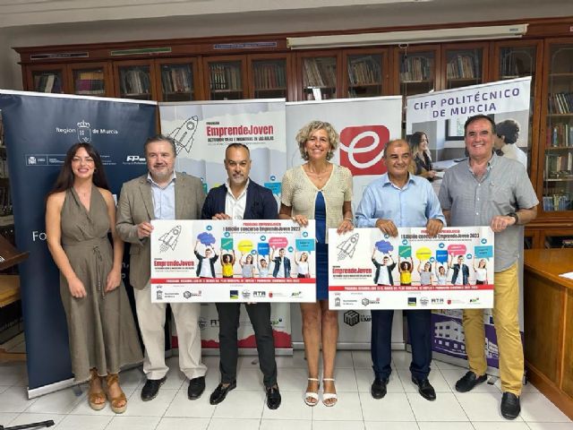 Los IES Juan Carlos I y Ramón y Cajal copan los premios del Concurso Emprende Joven del Ayuntamiento de Murcia - 1, Foto 1