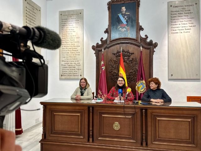 El Ayuntamiento de Lorca invierte más de 40.000 euros en tres proyectos de ayuda dirigidos a cerca de 200 personas necesitadas y sus cuidadores - 2, Foto 2