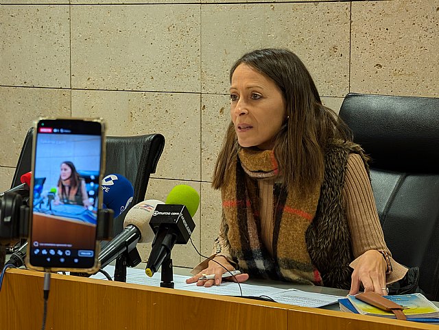 Se ordena el desalojo parcial del edificio del antiguo instituto Juan de la Cierva y Codorníu, Foto 1