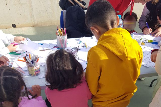 Los más pequeños se lo pasan en grande en El Carmen con la actividad comunitaria Dinamiza tu barrio - 3, Foto 3