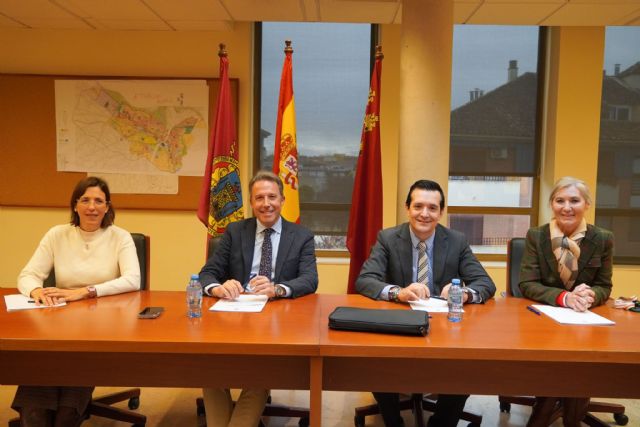 Fomento acuerda con el Ministerio el abono de 900.000 euros en ayudas del terremoto de Lorca que beneficiarán a más de 200 familias - 1, Foto 1