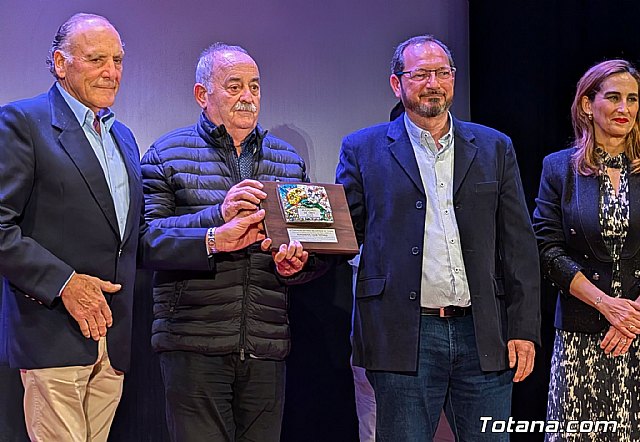 El Automóvil Club Totana recibe la Máscara de Oro 2025, Foto 1