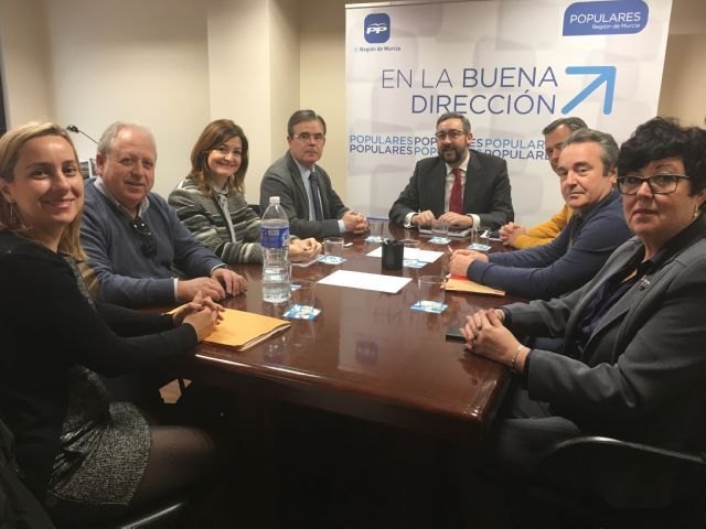 Victor Martínez : Los agentes económicos y sociales creen necesaria la estabilidad política para seguir avanzando - 1, Foto 1