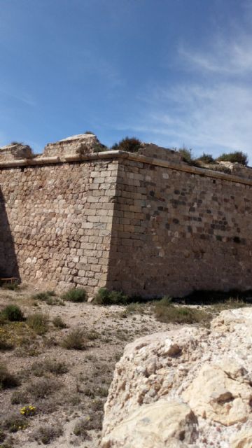 El Castillo de los Moros espera un año la redacción del plan director de su restauración - 4, Foto 4