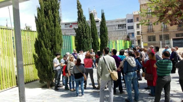 Un centenar de personas asisten a la ruta cultural en defensa del patrimonio regional - 3, Foto 3