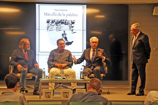 El libro más allá de la Palabra se presentó en Sevilla, como padrino José Antonio Campuzano - 4, Foto 4