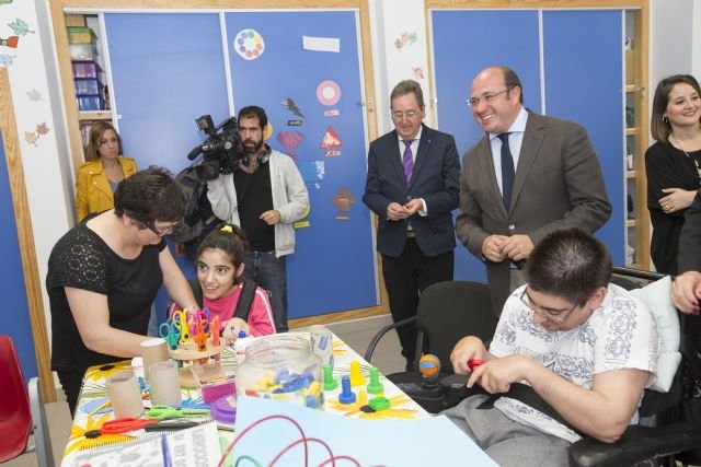 Pedro Antonio Sánchez: Seguimos aumentando los recursos para personas con discapacidad ayudando más a quienes más lo necesitan - 1, Foto 1