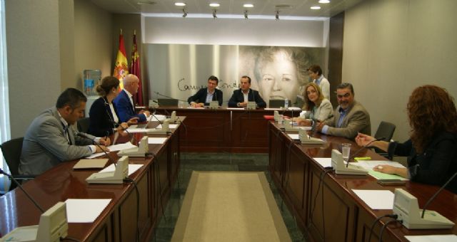 Ivars: Vamos a empezar por analizar los informes del Tribunal de Cuentas y, una vez conocidos, estableceremos los puntos de trabajo de la Comisión de Investigación del SMS - 2, Foto 2