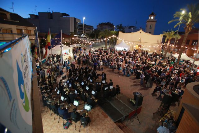 Los Montesinos agasaja a los regantes de toda España con una multitudinaria verbena musical y gastronómica - 3, Foto 3