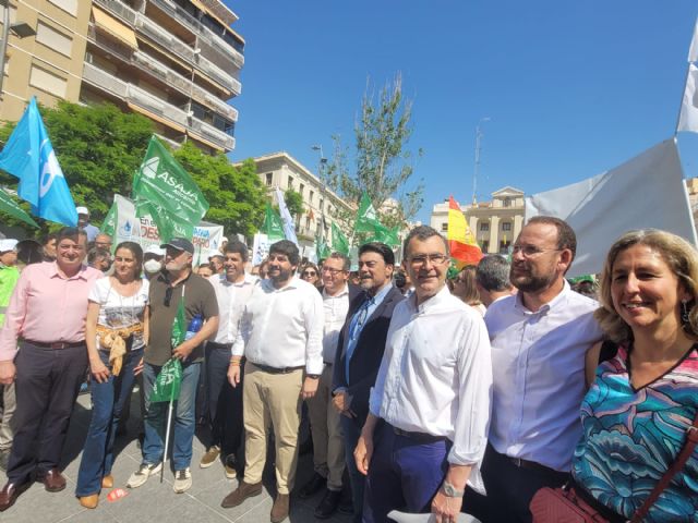 Ballesta respalda las reivindicaciones de los regantes en defensa del Trasvase Tajo-Segura - 5, Foto 5