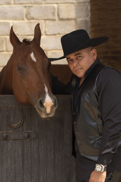 JC Rey lanza su primera producción musical JC Rey El Toro compuesta por diez temas - 3, Foto 3