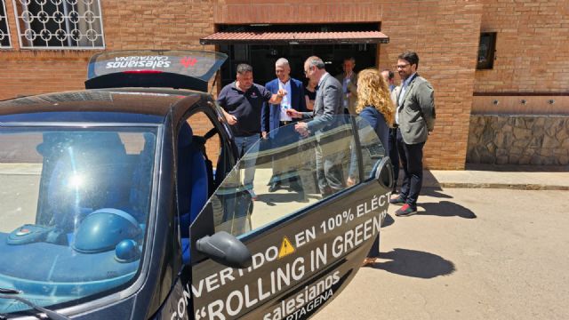 Proyecto del colegio Salesianos de Cartagena para transformar un turismo en un coche eléctrico - 2, Foto 2