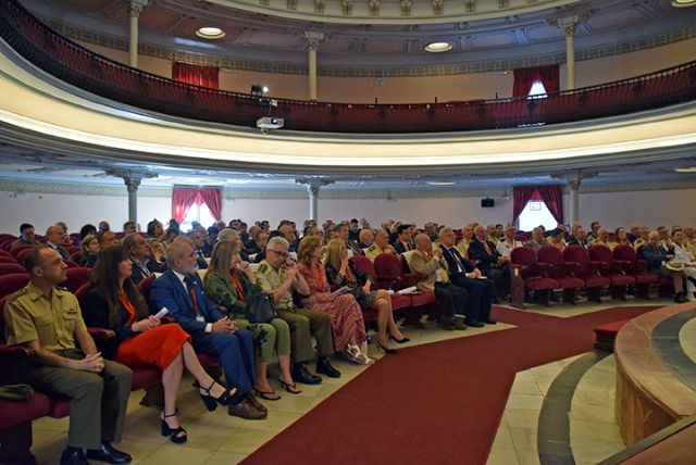 España. Sevilla . Sevilla ha acogido la segunda Convención Nacional de Amigos de la Historia y Cultura Militar que trata de divulgar el conocimiento de la tradición militar española - 4, Foto 4