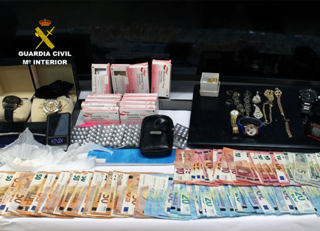 La Guardia Civil desmantela en Murcia un activo punto de venta de droga - 4, Foto 4