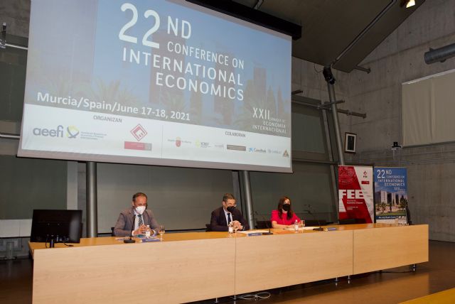 La Facultad de Economía y Empresa de la UMU inaugura las Jornadas de Economía Internacional - 1, Foto 1