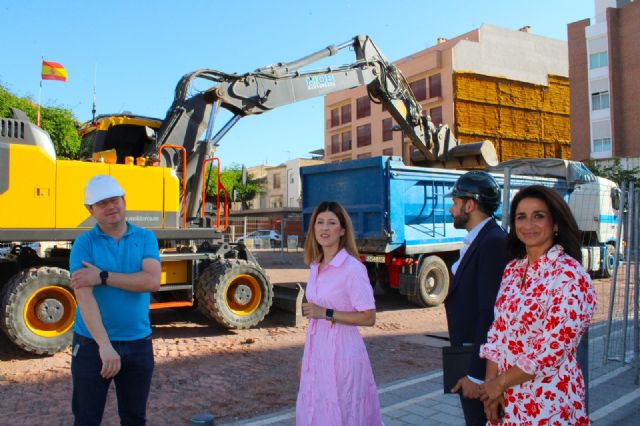Arranca la construcción de la nueva Plaza de la Hortaliza en el barrio de San Cristóbal - 4, Foto 4