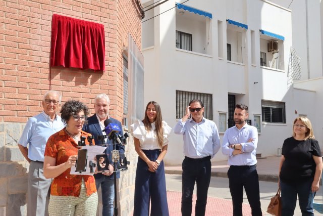 Inauguracin de la Calle Conchita Snchez Lorente en Puerto de Mazarrn, Foto 1