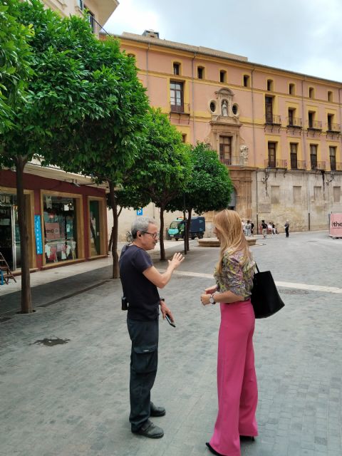 Tres nuevos halcones mantendrán controlada la población de palomas en el casco urbano - 2, Foto 2