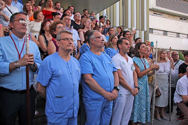 Procesiones letífica . Sevilla . El Carmen de San Leandro se cita con su barrio sevillano de las Huerta en una tarde de fervor popular - 3, Foto 3