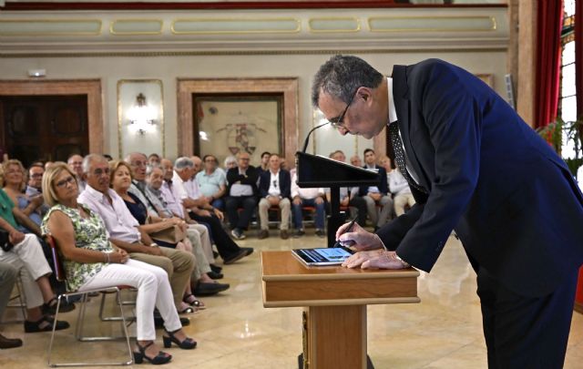 Ballesta destaca la labor de los Centros de Mayores como ejemplo de convivencia y de actividad permanente en todos los barrios y pedanías de Murcia - 2, Foto 2