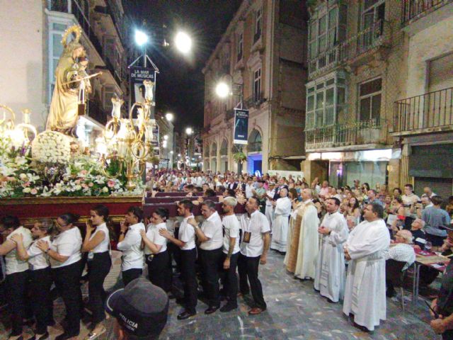 La Archicofradía de Nuestra Señora del Carmen celebra su tradicional Eucaristía y posterior procesión - 5, Foto 5