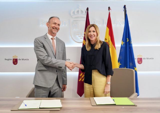 El Gobierno regional y la UPCT firman un convenio para la certificación en competencias digitales de los funcionarios de la Región El Gobierno regional y la UPCT firman un convenio para la certificación en competencias digitales de los funcionarios de la Región