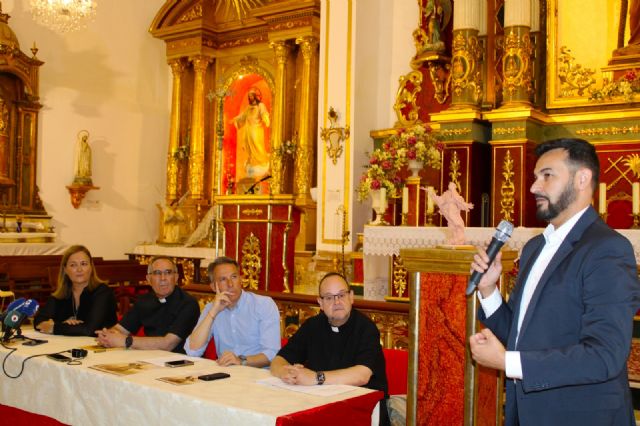 El Ayuntamiento propondrá dar el nombre de 'Rvdo. D. Régulo Ginés Cayuela Lozano' al boulevard de San Cristóbal en reconocimiento a sus dos décadas de servicio a Lorca El Ayuntamiento propondrá dar el nombre de 'Rvdo. D. Régulo Ginés Cayuela Lozano' al boulevard de San Cristóbal en reconocimiento a sus dos décadas de servicio a Lorca