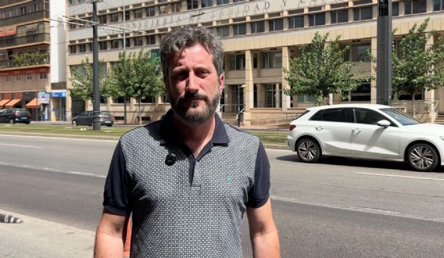 Podemos exige la comparecencia de la consejera López Aragón tras la 'masacre' de las oposiciones a auxiliar de enfermería Podemos exige la comparecencia de la consejera López Aragón tras la 'masacre' de las oposiciones a auxiliar de enfermería