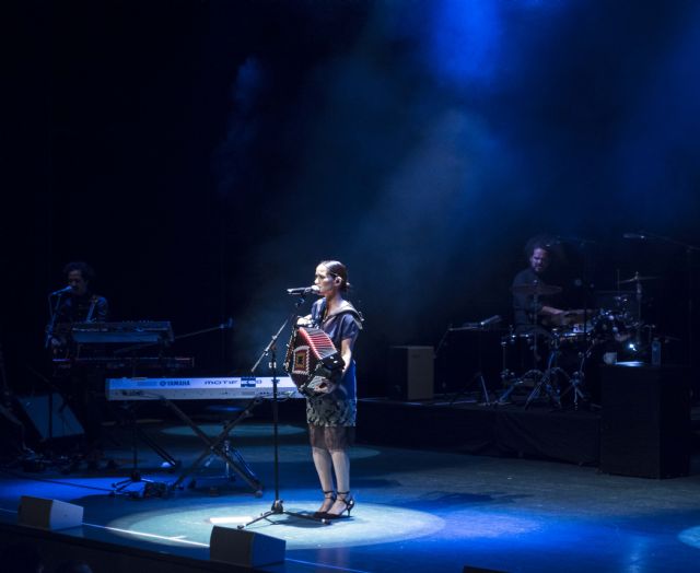 Julieta Venegas emociona a sus fans de Cartagena - 1, Foto 1