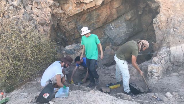 Continúa la campaña arqueológica en el Poblado Íbero de la Sierra del Balumba - Cobatillas la Vieja de Santomera - 1, Foto 1