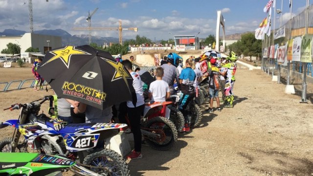 El Ayuntamiento y el Moto Club Alhama colaboran para la promocin, prctica y desarrollo de la actividad fsica, Foto 1