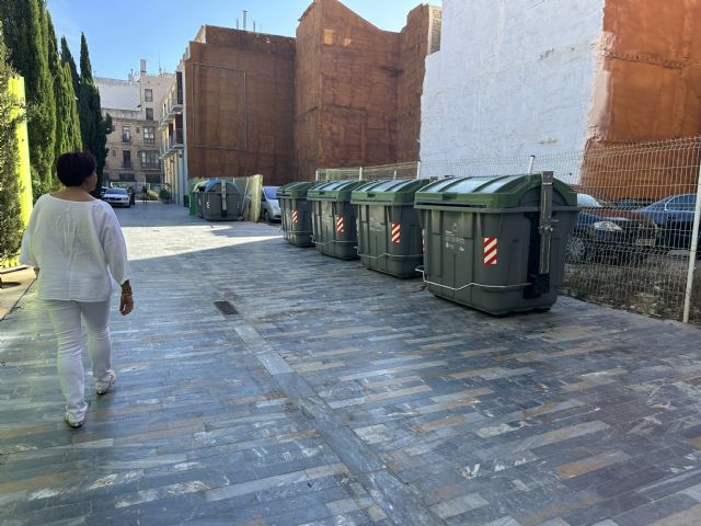 MC demanda el soterramiento de los contenedores de basura en el casco antiguo de Cartagena - 1, Foto 1