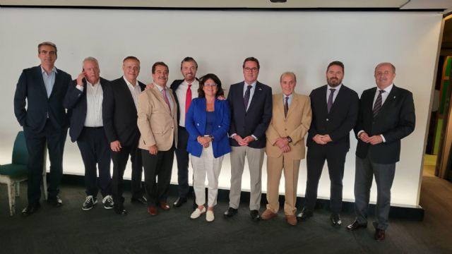 FREMM traslada a Garamendi la cooperación de las empresas del metal de la Región para avanzar FREMM traslada a Garamendi la cooperación de las empresas del metal de la Región para avanzar