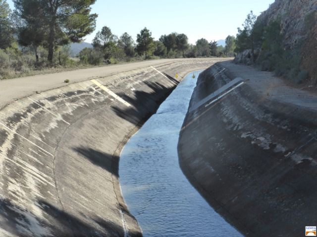 VOX Murcia denuncia que los murcianos tengamos que soportar los recibos de agua potable más caros de España - 1, Foto 1