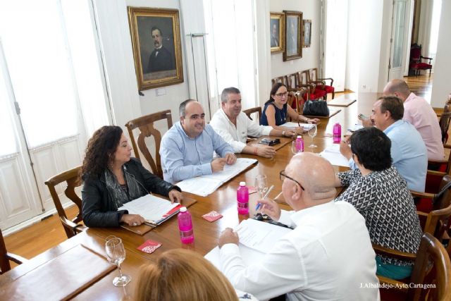 Cuatro ruegos, 24 preguntas y 13 mociones se trataran en el pleno municipal del jueves - 1, Foto 1