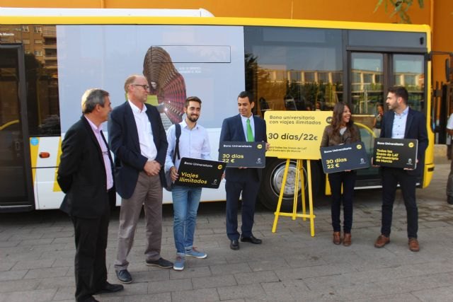 Los estudiantes y profesores de la Universidad de Murcia dispondrán de viajes ilimitados en bus por 22 euros al mes - 1, Foto 1