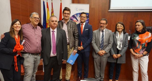 Jiménez interviene en la Jornada sobre Derechos de las personas apátridas. Tareas pendientes organizado por la Fundación Cepaim y la Facultad de Derecho de la Universidad de Murcia - 1, Foto 1