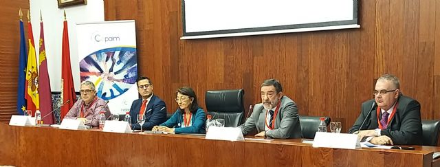 Jiménez interviene en la Jornada sobre Derechos de las personas apátridas. Tareas pendientes organizado por la Fundación Cepaim y la Facultad de Derecho de la Universidad de Murcia - 3, Foto 3