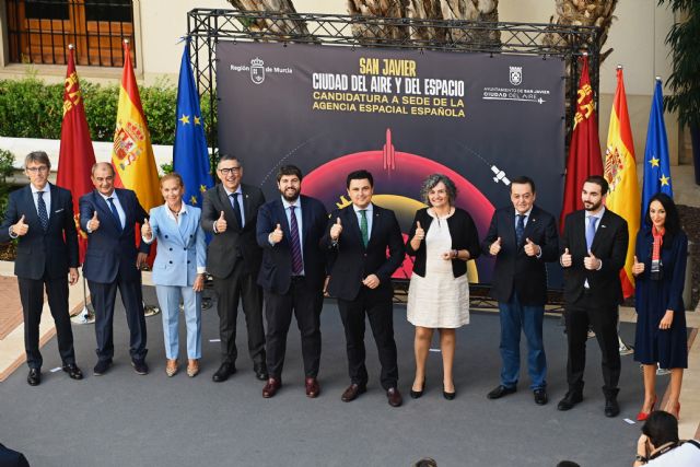 San Javier se apoya en su posición estratégica para los transportes y en su vínculo con la aeronáutica para ser la sede de la Agencia Espacial Española - 1, Foto 1