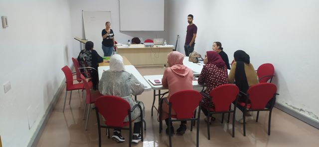 Proyecto Abraham pone en marcha un taller de español para extranjeros orientado a la actividad laboral - 2, Foto 2