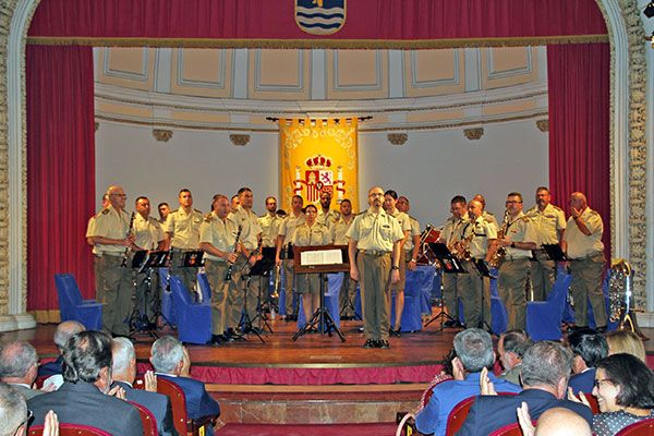 En el Salón de Acto de Capitanía General, de Sevilla, se presentó el Concierto de presentación del CD de López Farfán - 2, Foto 2