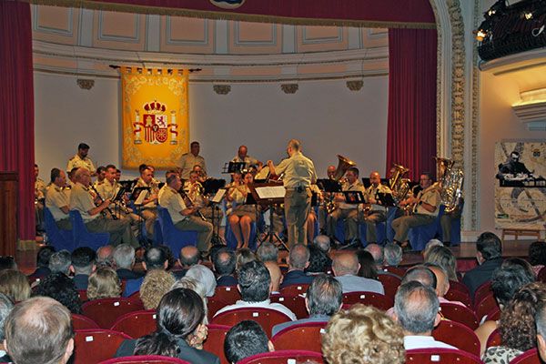 En el Salón de Acto de Capitanía General, de Sevilla, se presentó el Concierto de presentación del CD de López Farfán - 5, Foto 5