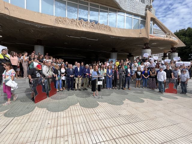 La EAPN-RM demanda en la Asamblea Regional la creación de una Comisión Permanente de Pobreza - 4, Foto 4