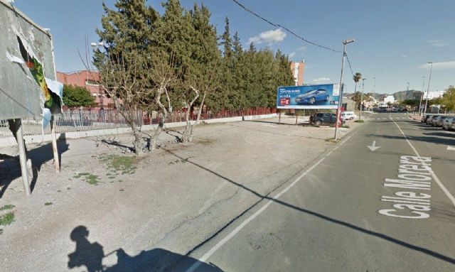 La calle Morera de Santiago el Mayor cuenta con nuevas aceras y casi una treintena de nuevos aparcamientos regulados - 2, Foto 2