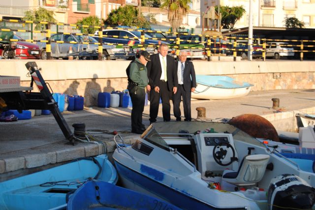 Bernábé supervisa todo el operativo estatal que afronta desde esta mañana la llegada de pateras las costas de Cartagena - 1, Foto 1