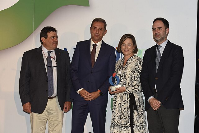 MAD gana el Premio Excelencia en la Formación para Oposiciones - 1, Foto 1